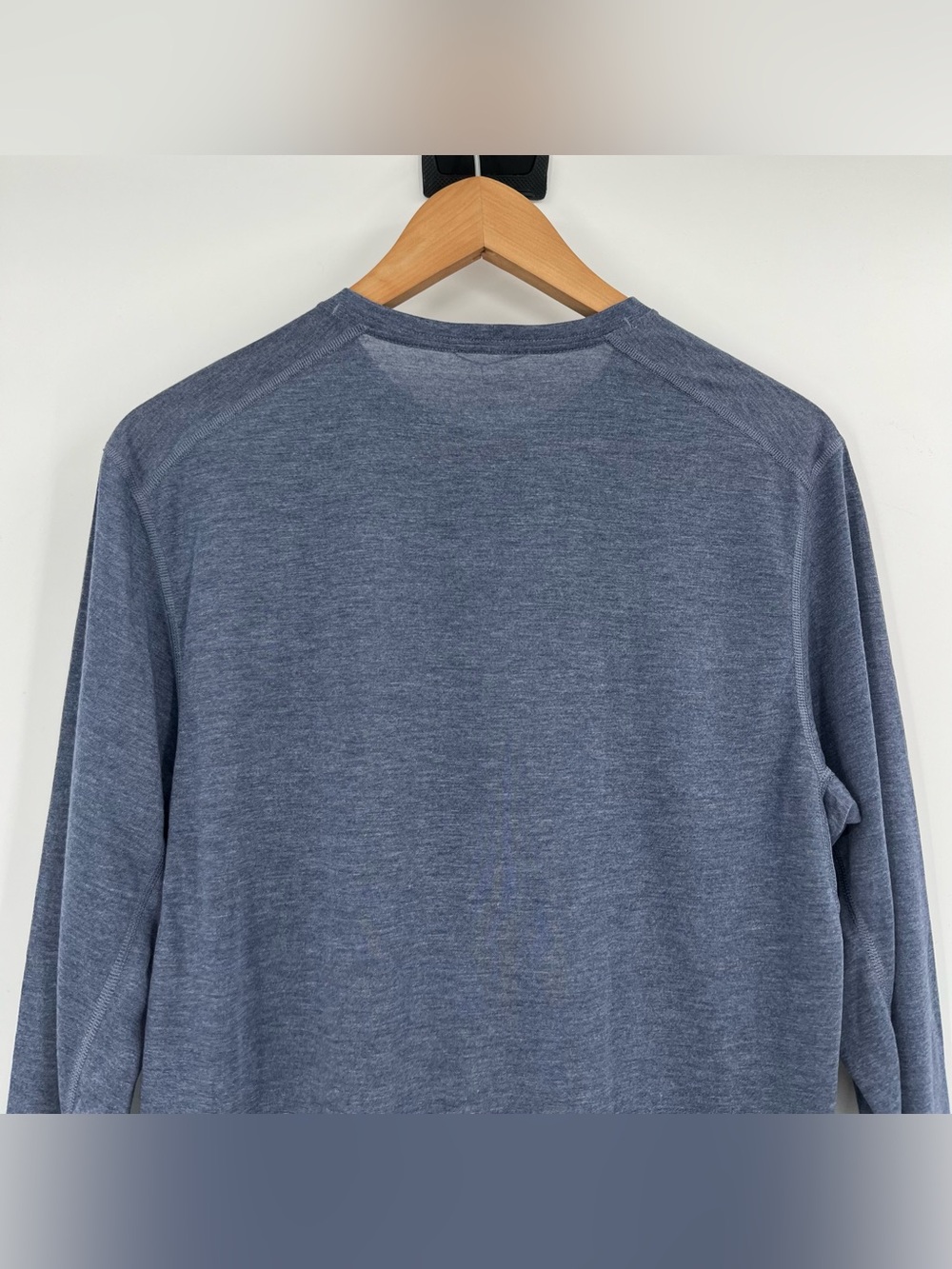 NWT Patagonia Capilene Cool Trail Long Sleeve Hiking Shirt Men’s blue S Gorpcore - Picture 4 of 13